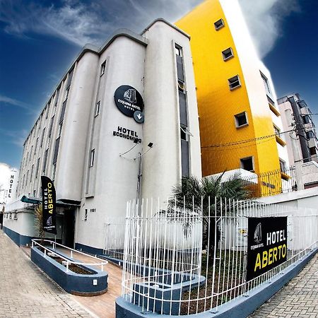 Esquina Batel - Hotel Economico Curitiba Buitenkant foto